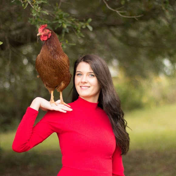 Meet your Posher, Janell - Picture 3 of 8